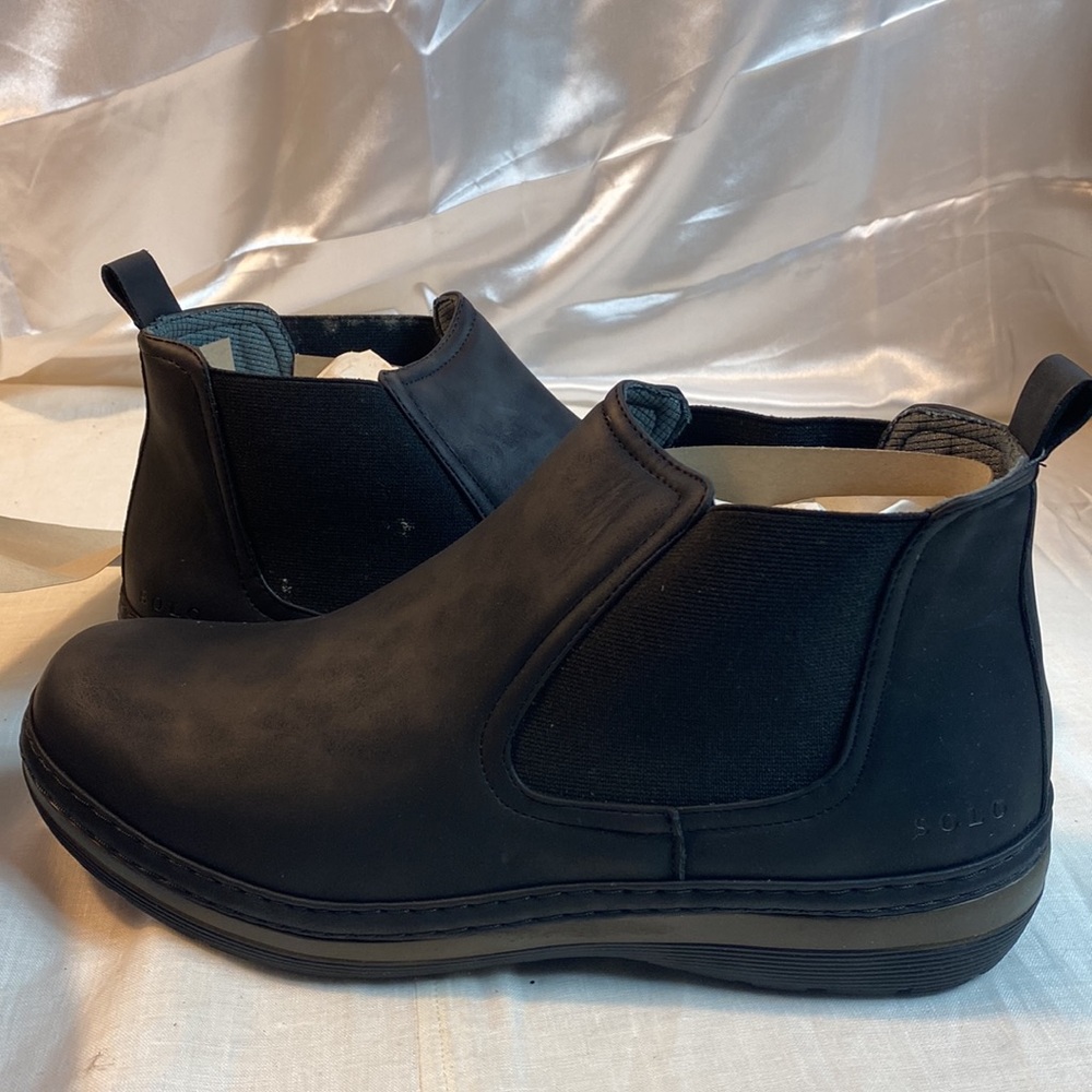 SOLO men black boots size 12 new